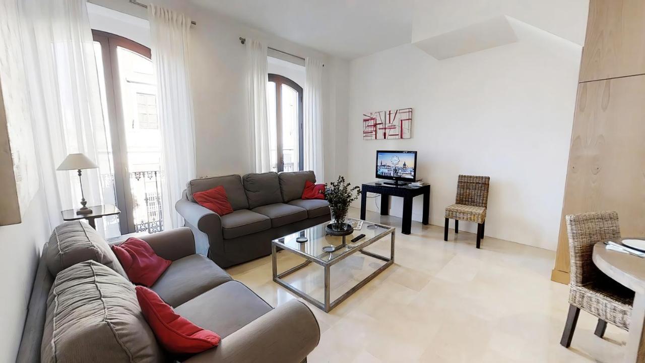 Sevilla Luxury Rentals - Alcazar